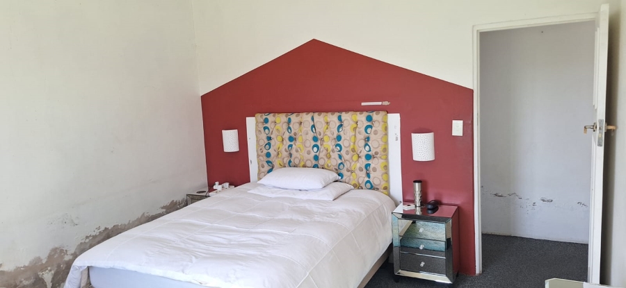 Commercial Property for Sale in Cove Ridge East Eastern Cape